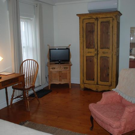 Auberge Knowlton Лак-Бром Екстериор снимка