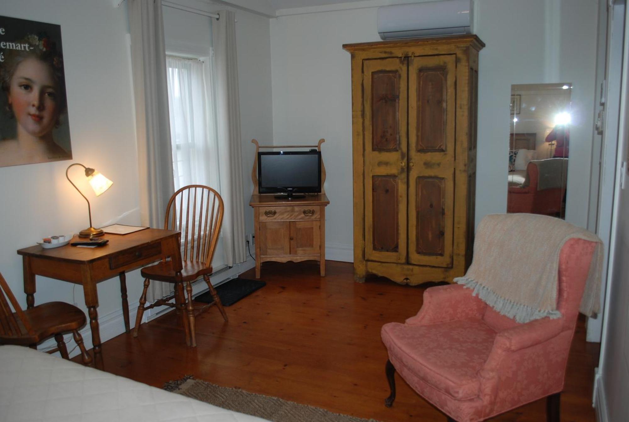 Auberge Knowlton Лак-Бром Екстериор снимка