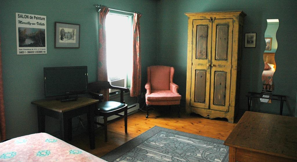 Auberge Knowlton Лак-Бром Екстериор снимка